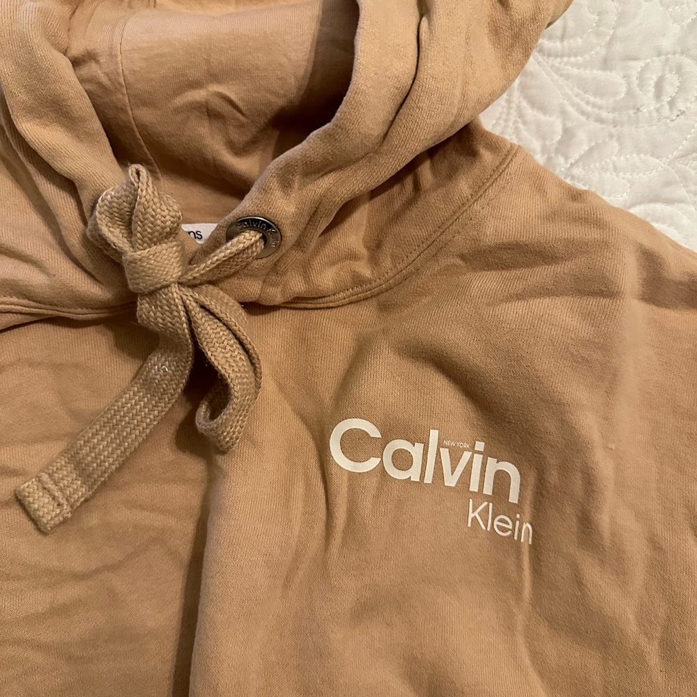 Calvin Klein Beige Cropped Sweatshirt